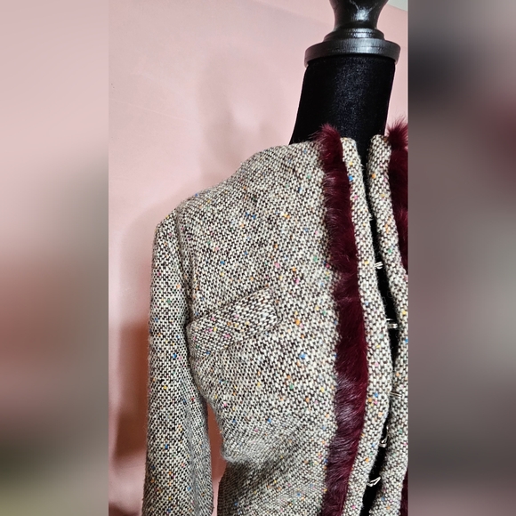 Burgundy Faux fur jacket size 2 whool and silk - Picture 5 of 11